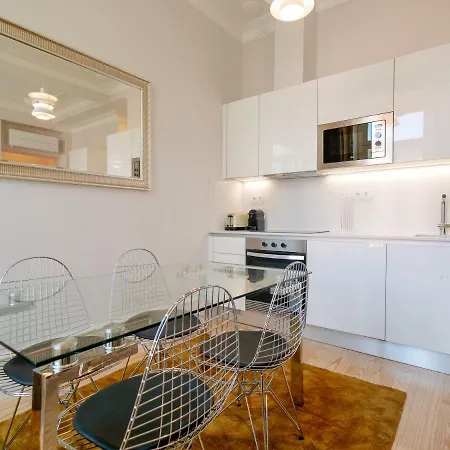 Διαμέρισμα Augusta Street 229- 4 Dto *