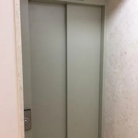 Augusta Street 229- 4 Dto Appartement *